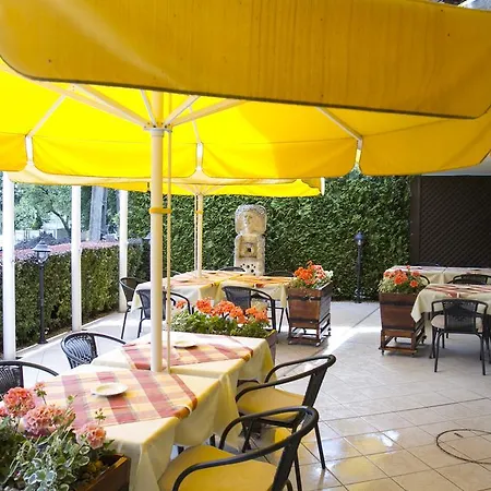 Hotel Molnar 3*