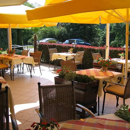 Molnar Hotel 3*