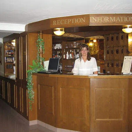 Molnár Hotel 3*