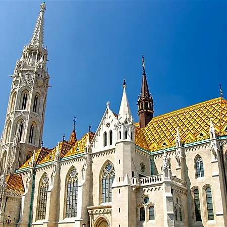 Molnár